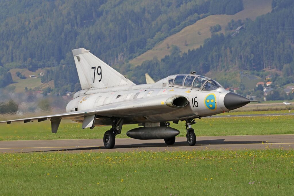 35歳未経験のクラウドエンジニアの年収相場はどのくらい？